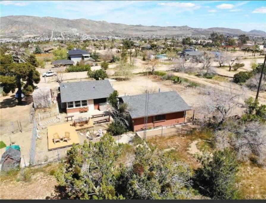 Jt'S Star Catcher Cabin - Hot Tub Yucca Valley Luaran gambar