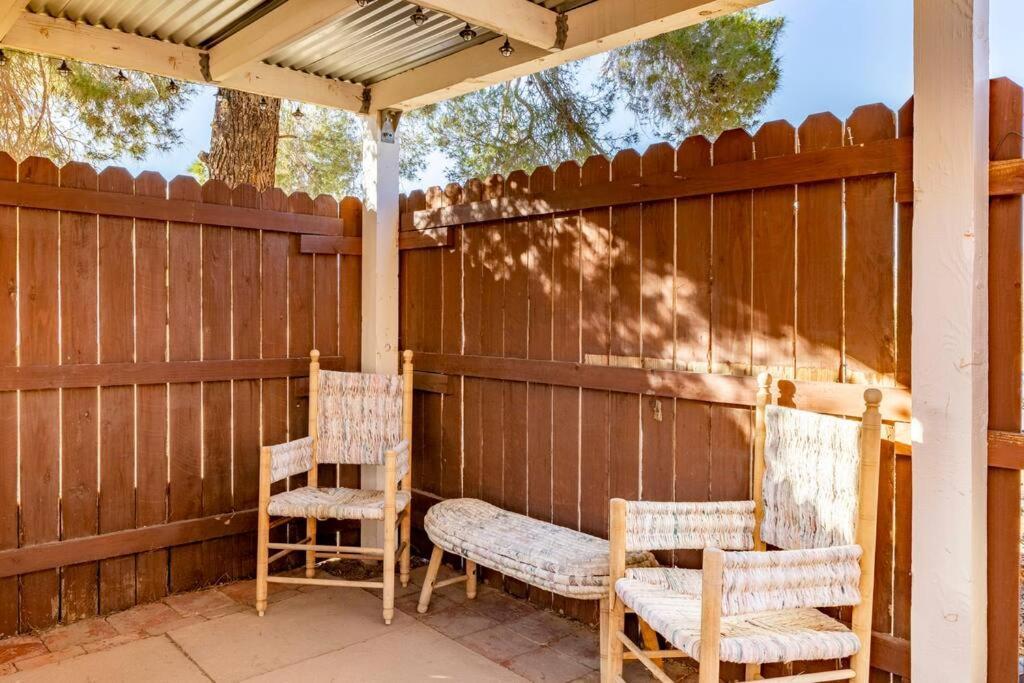 Jt'S Star Catcher Cabin - Hot Tub Yucca Valley Luaran gambar