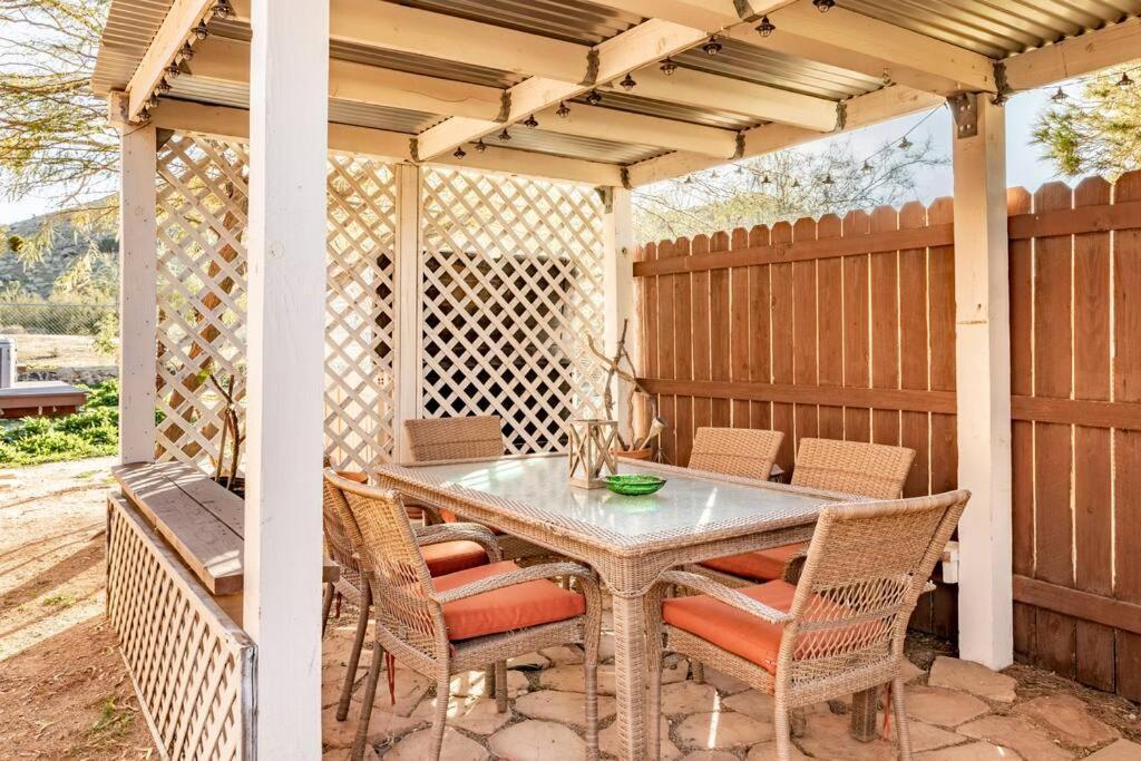 Jt'S Star Catcher Cabin - Hot Tub Yucca Valley Luaran gambar